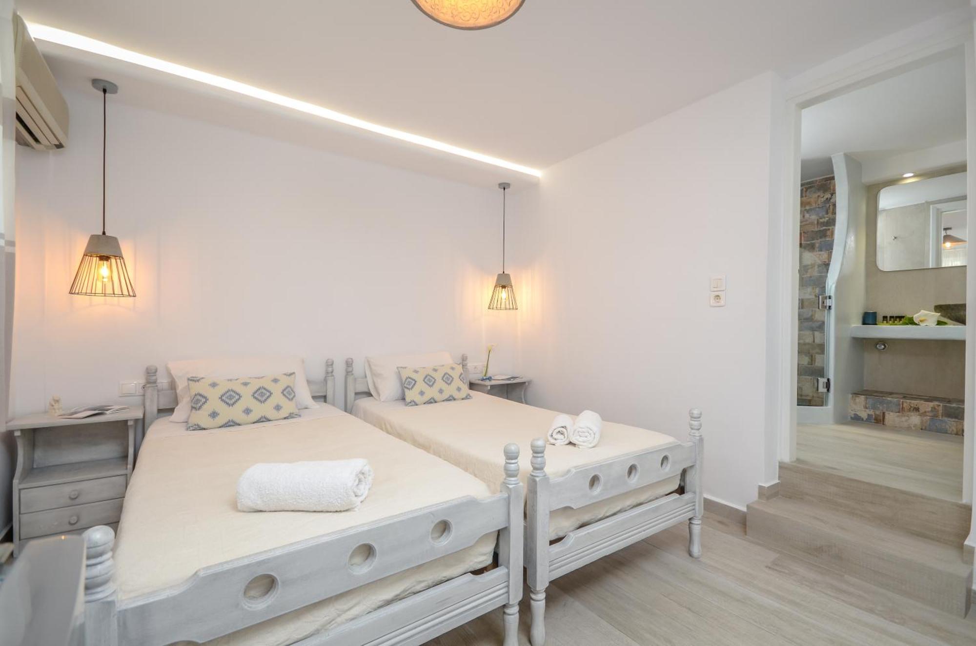 Sofi Pension Naxos City Esterno foto