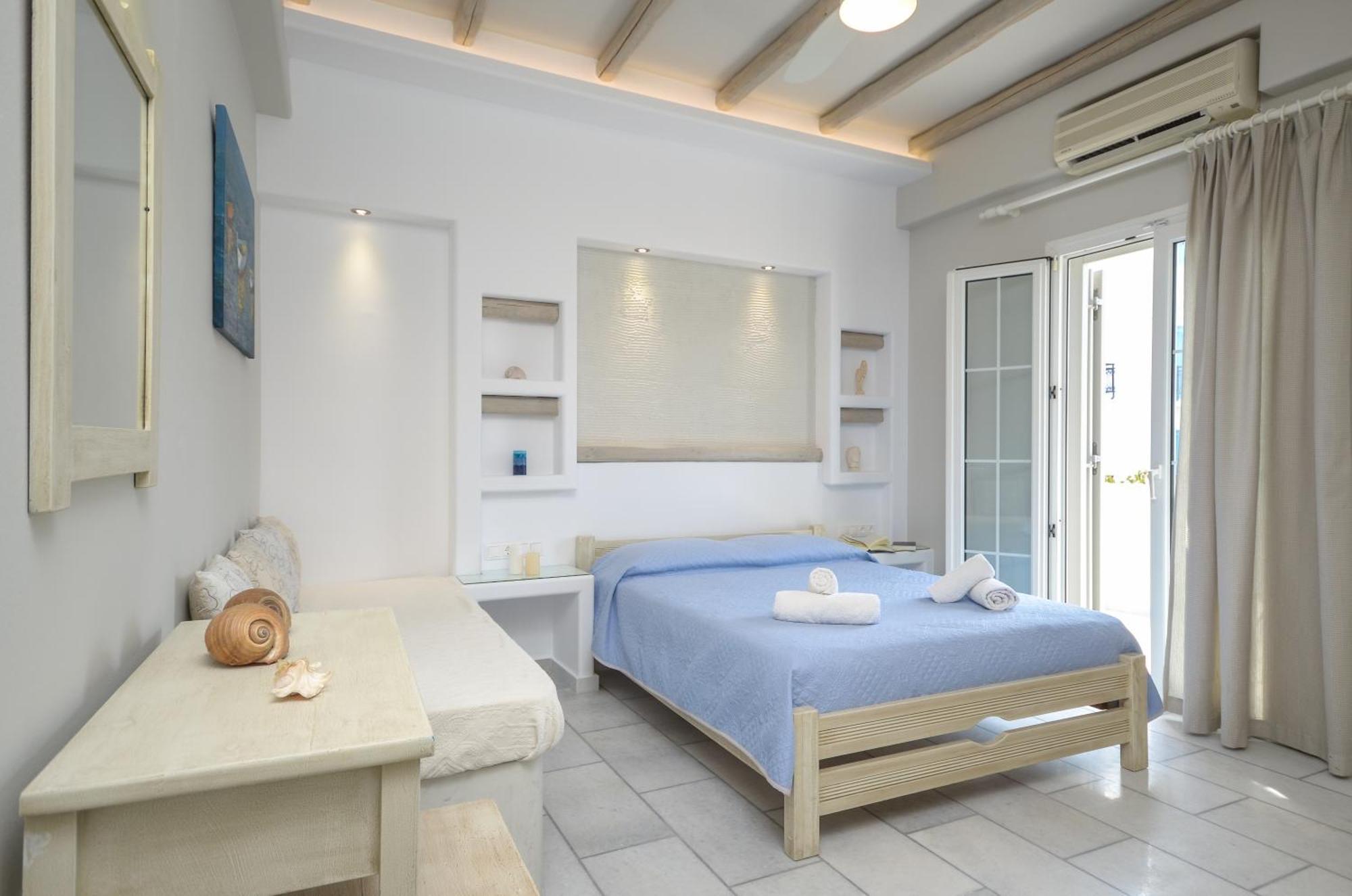 Sofi Pension Naxos City Esterno foto