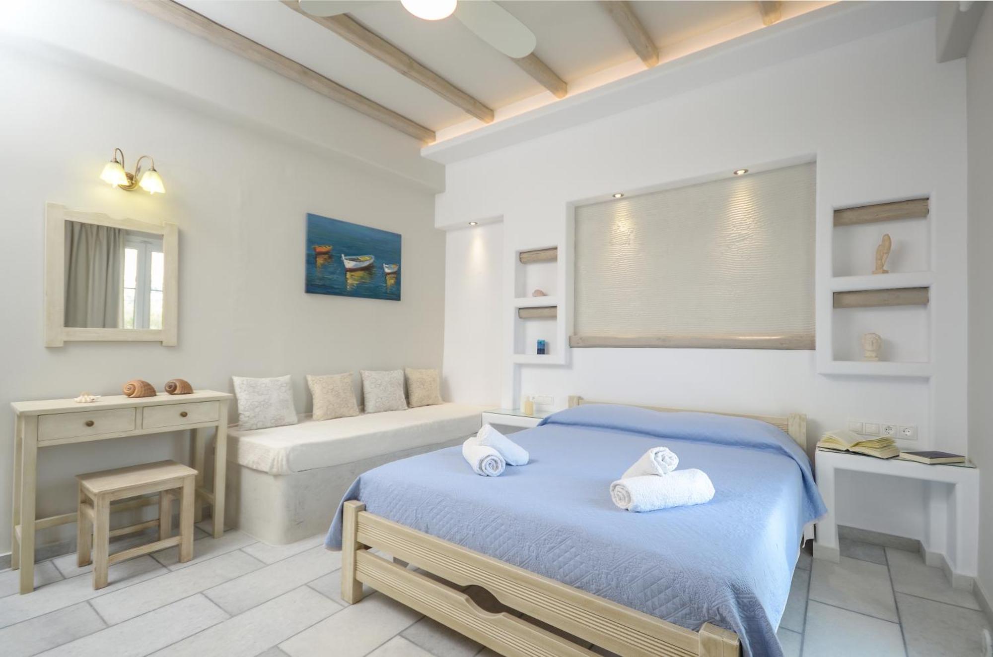 Sofi Pension Naxos City Esterno foto