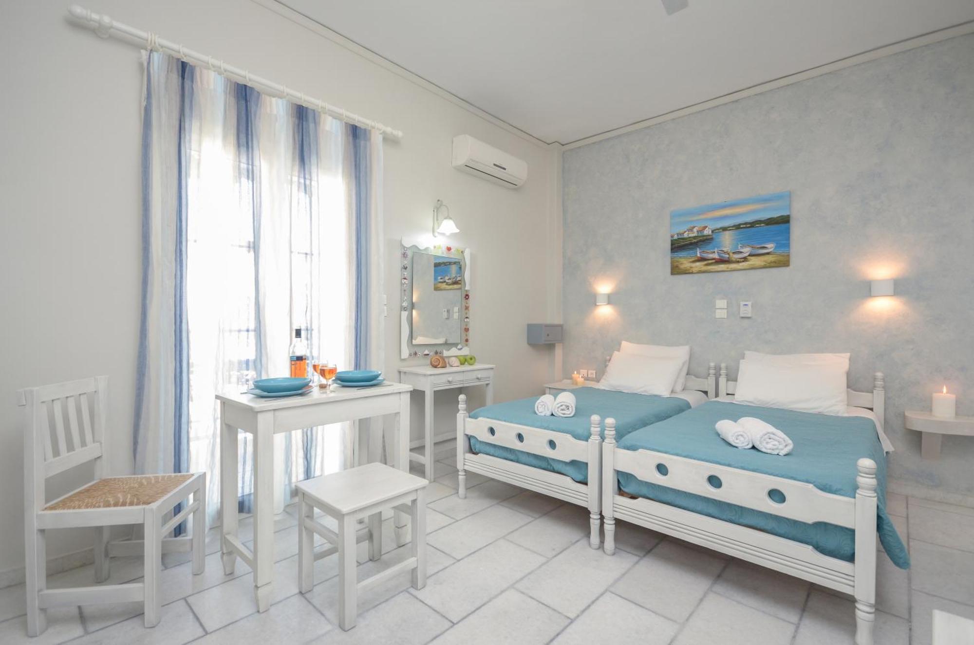 Sofi Pension Naxos City Esterno foto
