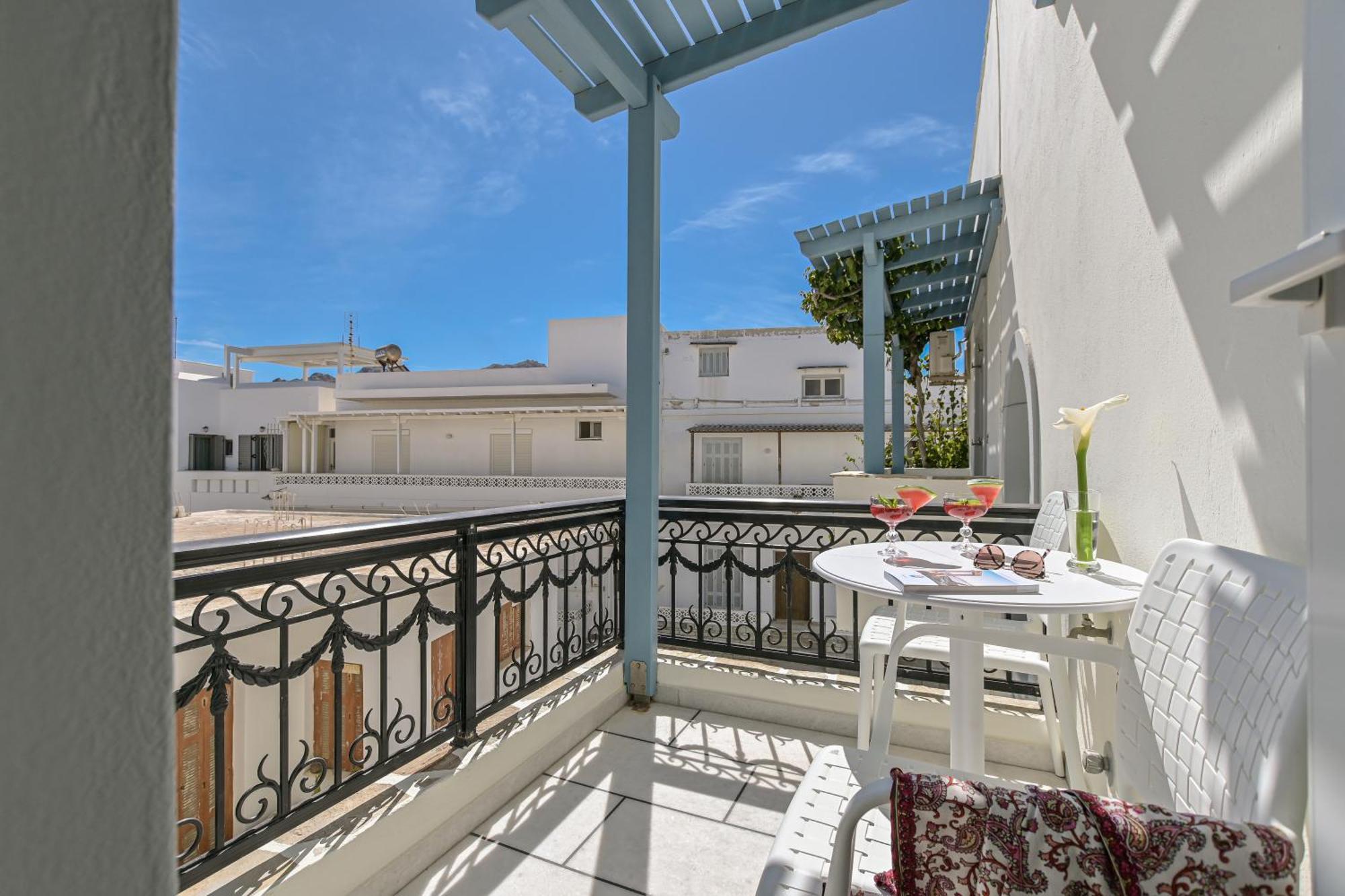 Sofi Pension Naxos City Esterno foto